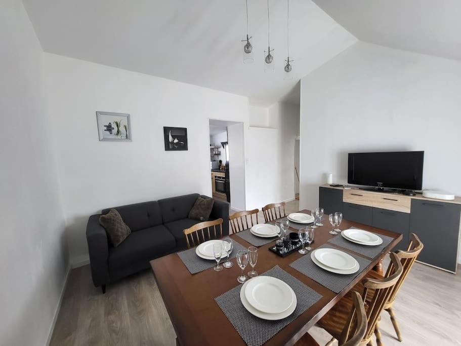 Appartement Proche Des Remparts Langres Exterior photo