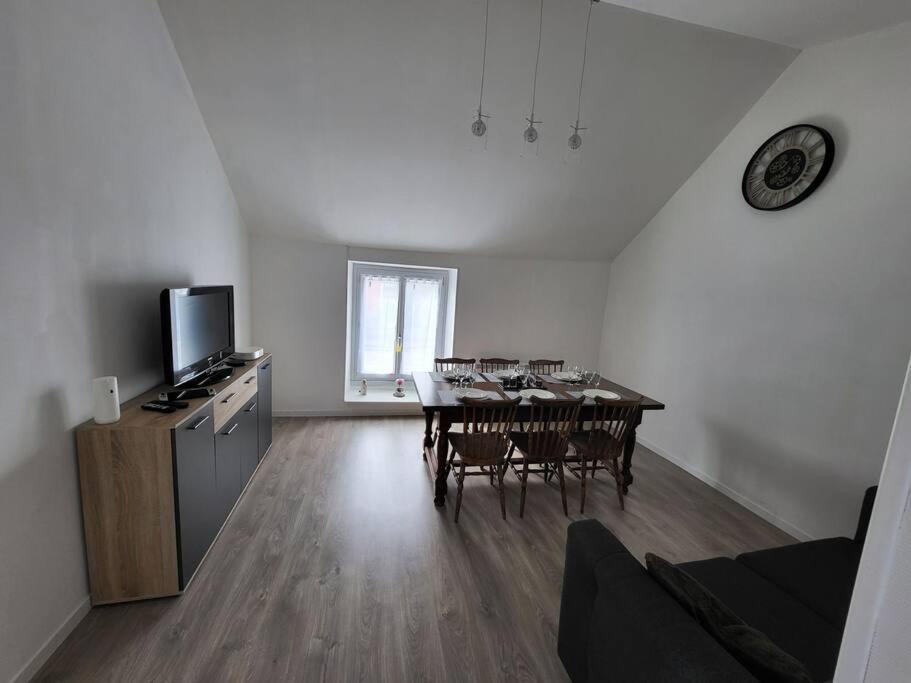 Appartement Proche Des Remparts Langres Exterior photo